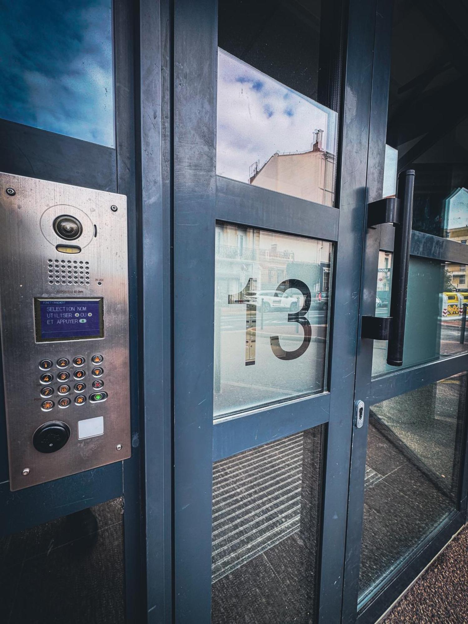 Bel Appartement Climatise & Parking Περπινιάν Εξωτερικό φωτογραφία